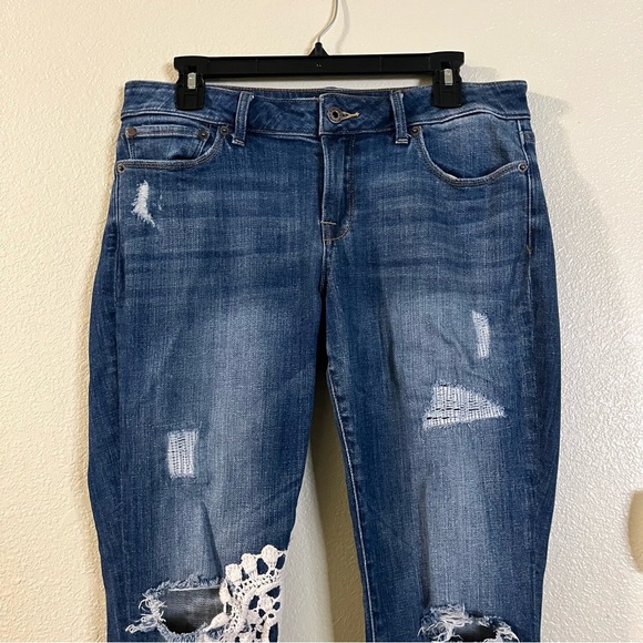 Lucky Brand Lolita Skinny Jeans with Crochet Accents Dark Wash Mid Rise 10 / 30 - Picture 2 of 13